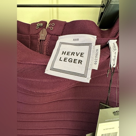 Herve Leger bandage dress with sleeves - Picture 6 of 7